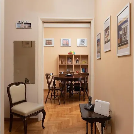 So - Charming 1bd Flat, Large Terrace, Acropolis View * Athén
