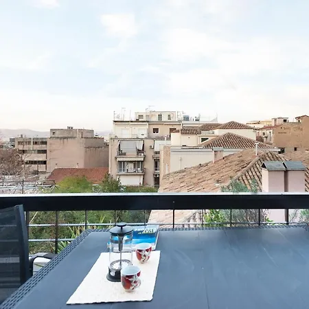 So - Charming 1bd Flat, Large Terrace, Acropolis View * Athén