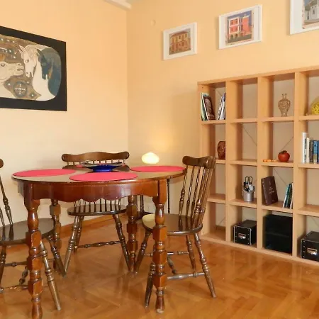 So - Charming 1bd Flat, Large Terrace, Acropolis View Apartman